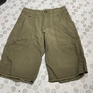 Gap Sz 5 Green Olive Long Bermuda Shorts